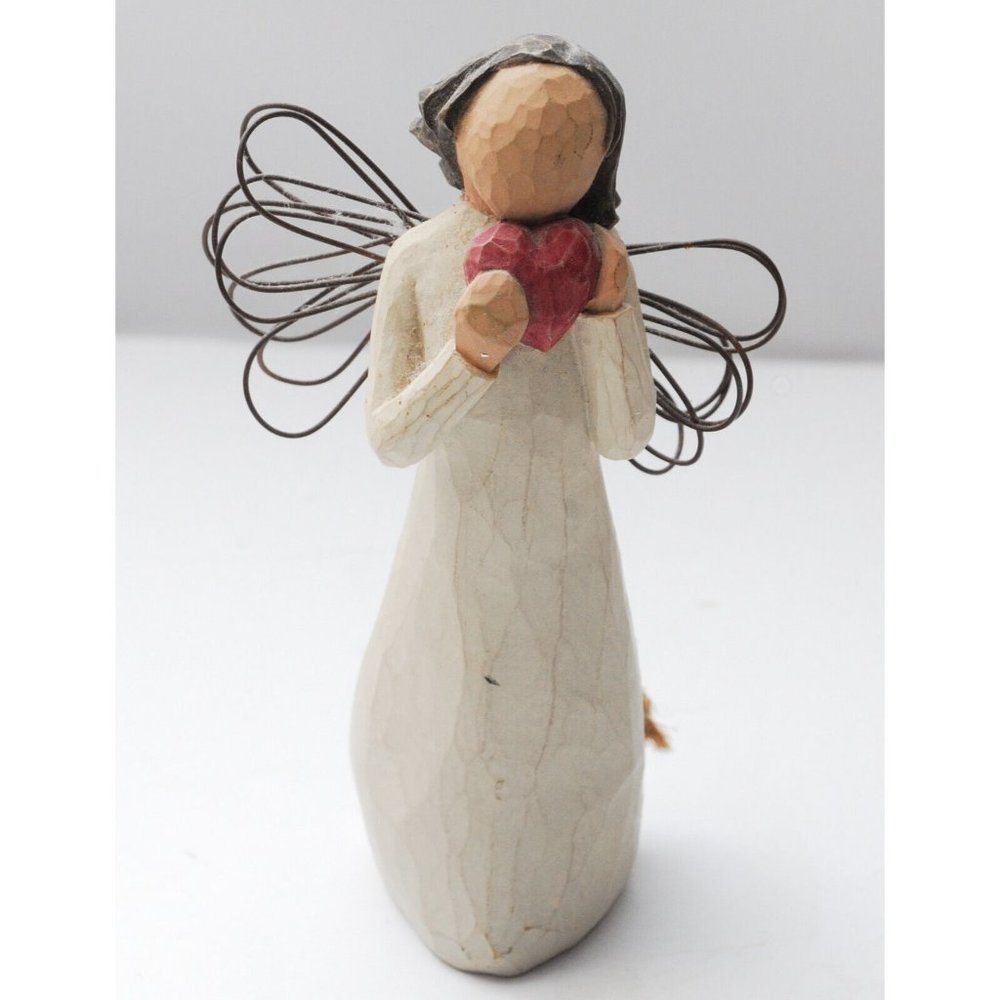 Willow Tree Angel of the Heart Demdaco 2000 by Susan Lordi  Nice